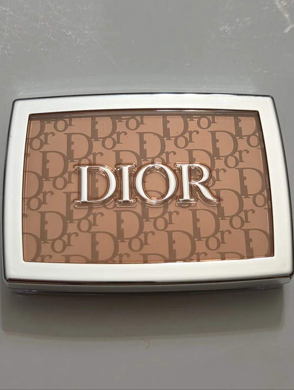 Dior Rosy Glow in Coral 004**